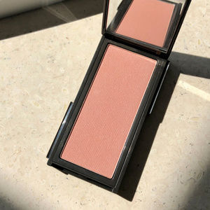 Jouer NWT Mineral Blush in Bloom